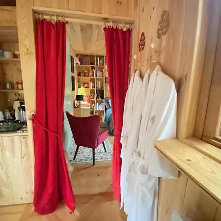 L'aquarium De Proust Sous Les Arbres * Lacanau